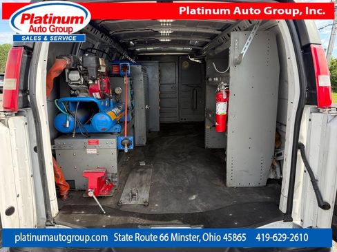 Used 2019 Chevrolet Express 3500 Extended w/ Driver Convenience Package RWD image 35