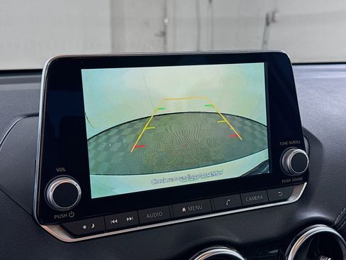 Used 2024 Nissan Sentra SV image 22