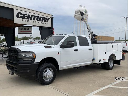 Used 2024 RAM 3500 Tradesman AWD/4WD image 1