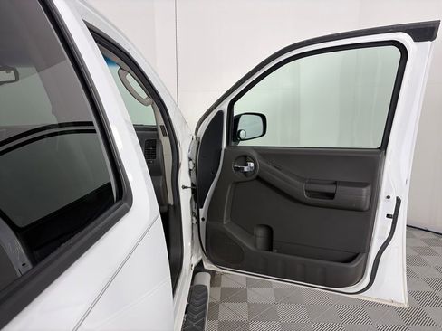 Used 2012 Nissan Xterra PRO-4X w/ Pro-4x Leather Pkg image 27