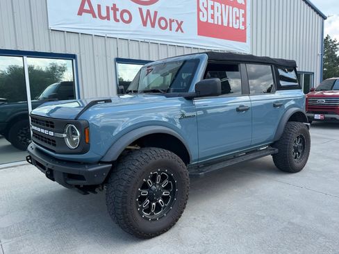 Used 2021 Ford Bronco Black Diamond AWD/4WD image 39