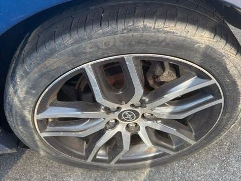Used 2015 Scion tC FWD image 5