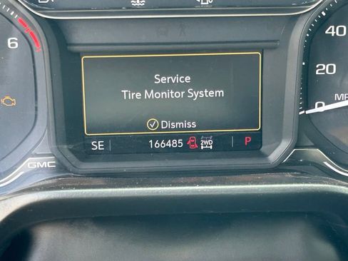 Used 2019 GMC Sierra 1500 AT4 w/ AT4 Premium Package AWD/4WD image 28