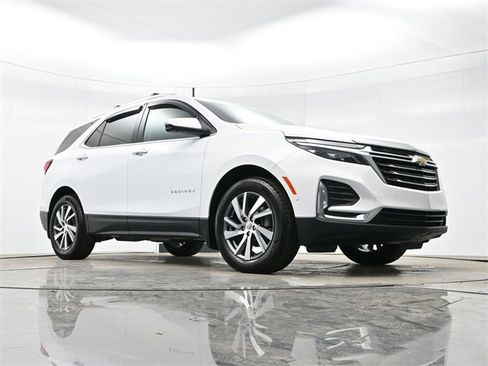 Used 2024 Chevrolet Equinox Premier image 26
