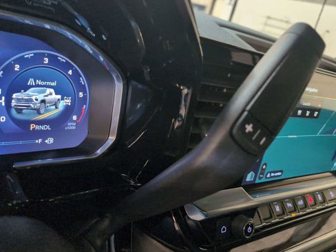 New 2026 Chevrolet Silverado 2500 LT w/ Trail Boss Package image 16