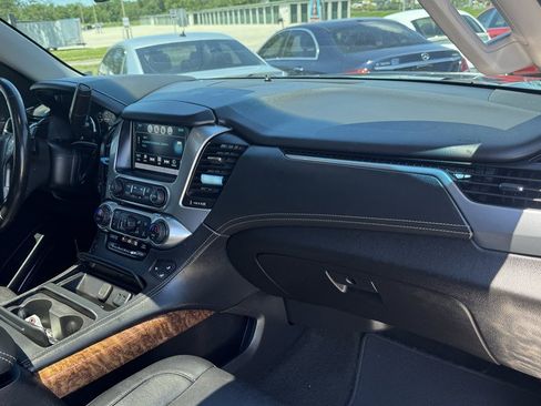 Used 2018 Chevrolet Tahoe Premier w/ RST 6.2L Performance Edition AWD/4WD image 32