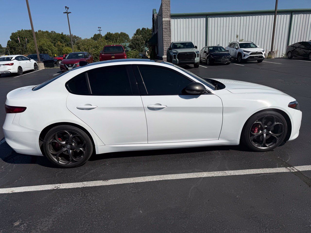 Used 2019 Alfa Romeo Giulia Ti Sport w/ Quick Order Package 22U Sport RWD image 10