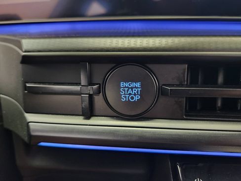 Used 2024 Hyundai Santa Fe Calligraphy FWD image 20