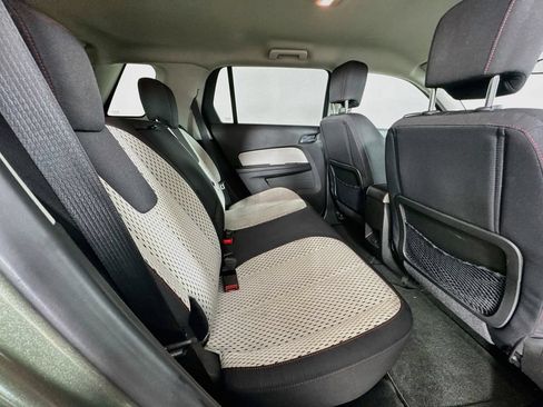 Used 2015 GMC Terrain SLE FWD image 31