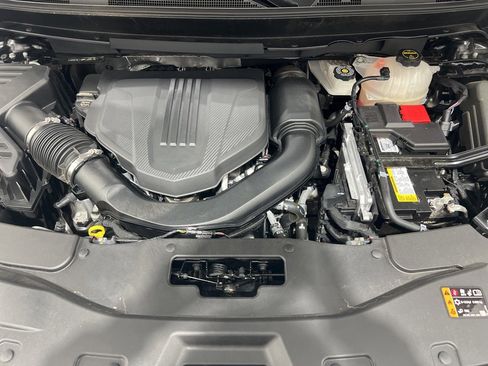 Used 2024 Chevrolet Traverse RS image 27