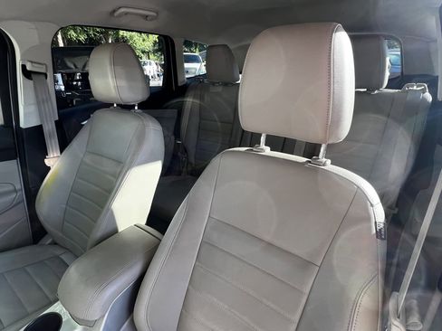 Used 2013 Ford Escape SEL image 18