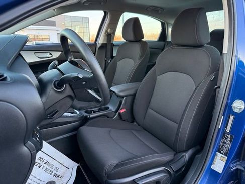 Certified 2024 Kia Forte LXS w/ LXS Technology Package image 8