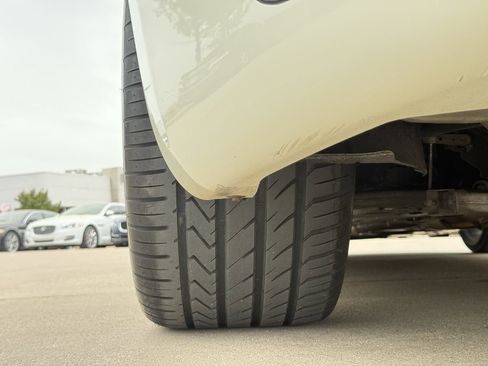 Used 2014 Maserati GranTurismo MC image 35