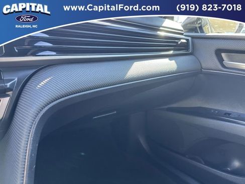 Used 2025 Toyota Camry SE image 26