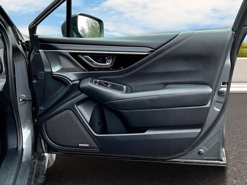 Used 2020 Subaru Outback Limited image 20