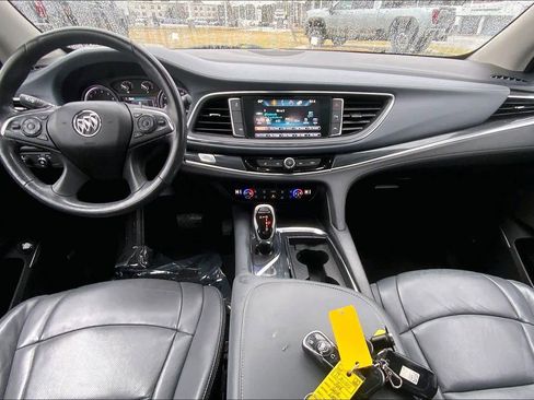 Used 2018 Buick Enclave Premium w/ Experience Buick Package image 15