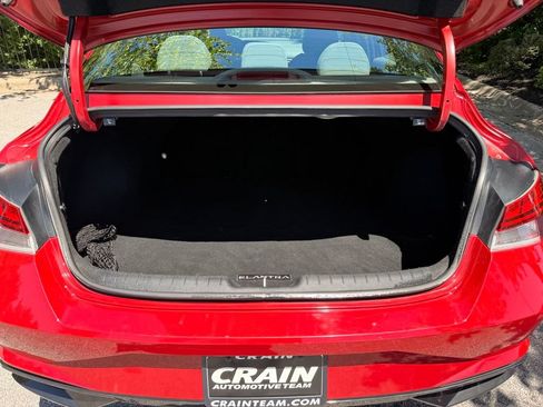 Used 2022 Hyundai Elantra SEL w/ Convenience + Premium Package FWD image 29