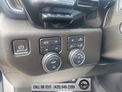 Used 2023 Chevrolet Silverado 1500 High Country w/ Technology Package image 16