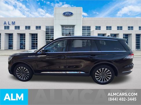 Used 2023 Lincoln Aviator Reserve image 9