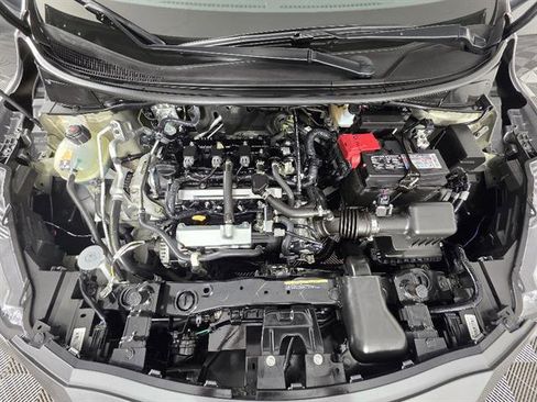 Used 2025 Nissan Versa S FWD image 11