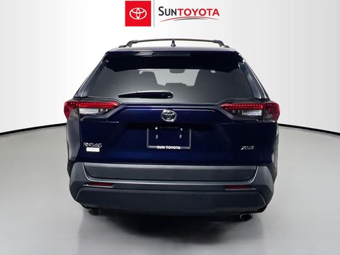 Used 2025 Toyota RAV4 XLE Premium w/ Weather Package FWD image 5