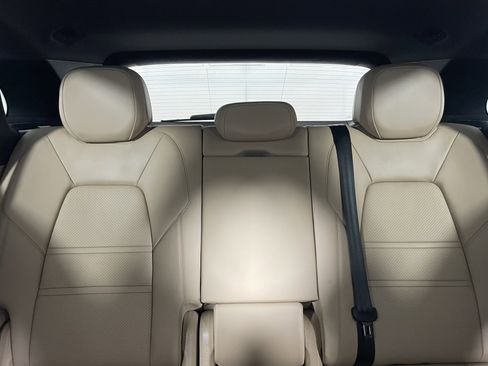 Used 2021 Porsche Cayenne image 14