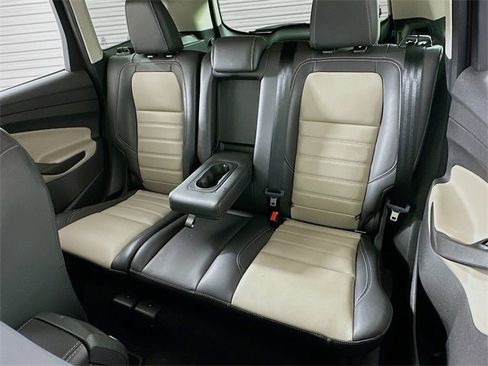 Used 2019 Ford Escape SEL image 11