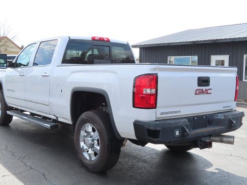 Used 2019 GMC Sierra 3500 Denali w/ Duramax Plus Package image 19