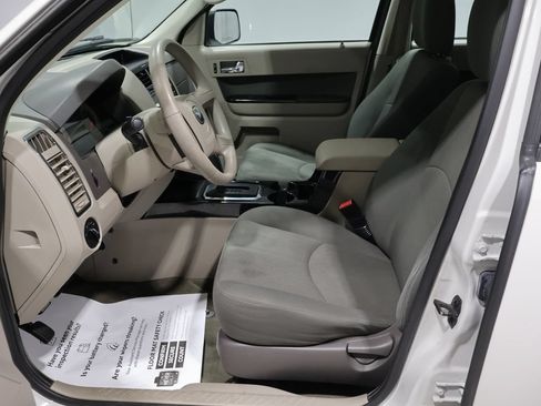 Used 2011 MAZDA Tribute i Sport FWD image 9