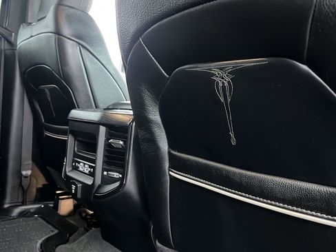 Used 2023 RAM 1500 Limited w/ Body Color Bumper Group image 32