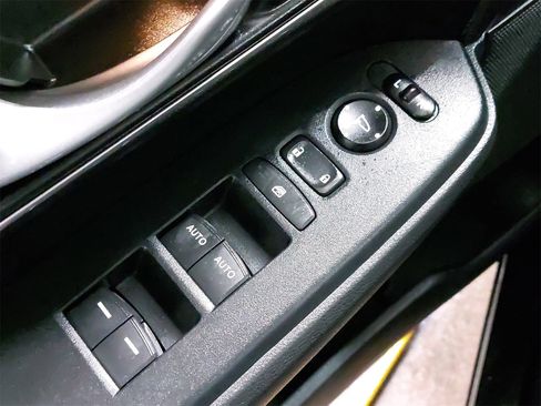 Used 2022 Honda CR-V EX-L image 27