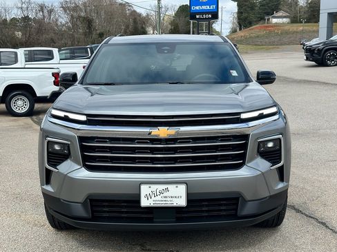 New 2026 Chevrolet Traverse LT image 7