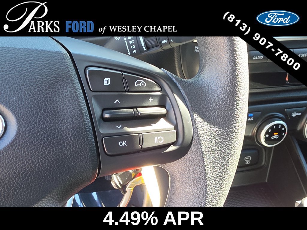 Used 2023 Hyundai Venue SE FWD image 29