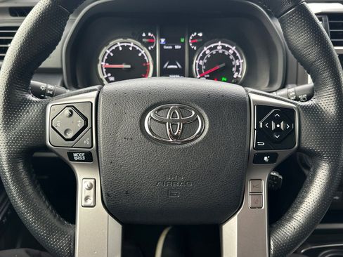 Used 2023 Toyota 4Runner Limited image 23