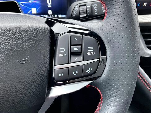 Used 2025 Ford Explorer ST-Line image 26