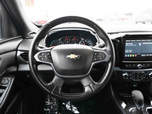 Used 2023 Chevrolet Traverse LT image 21