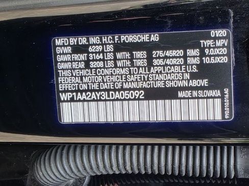 Used 2020 Porsche Cayenne image 44