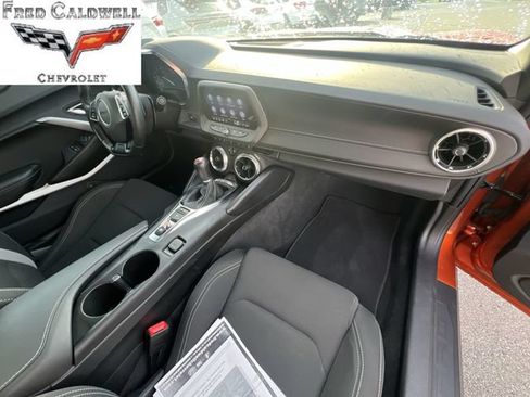 Used 2023 Chevrolet Camaro LT w/ Technology Package RWD image 32