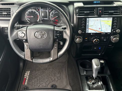 Used 2021 Toyota 4Runner TRD Off-Road Premium AWD/4WD image 14
