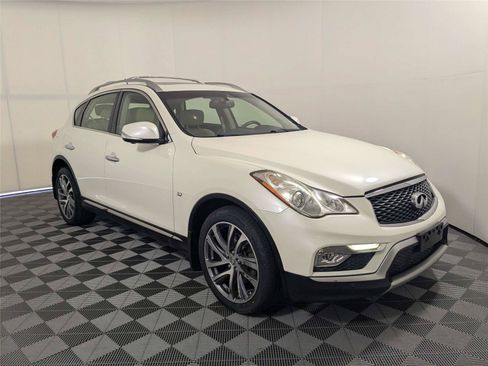 Used 2017 INFINITI QX50 2WD w/ Technology Package image 4