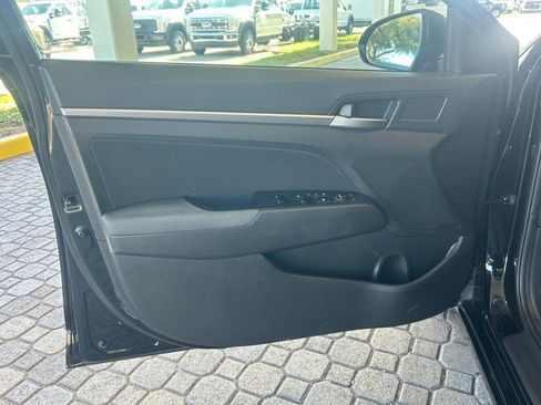 Used 2019 Hyundai Elantra Value Edition w/ Cargo Package image 33