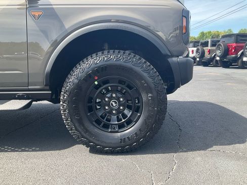 New 2026 Ford Bronco Badlands image 10