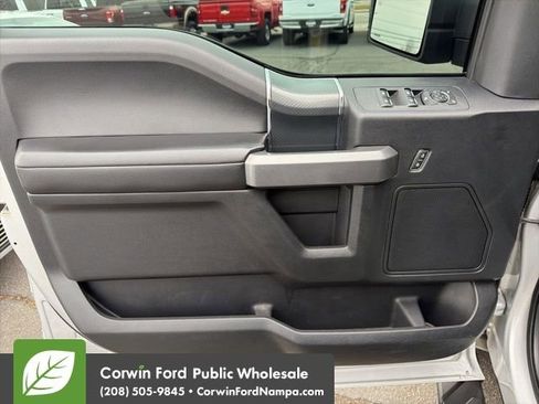 Used 2018 Ford F150 XLT w/ Equipment Group 302A Luxury image 14