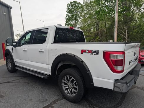 Used 2022 Ford F150 Lariat w/ Max Trailer Tow Package image 2