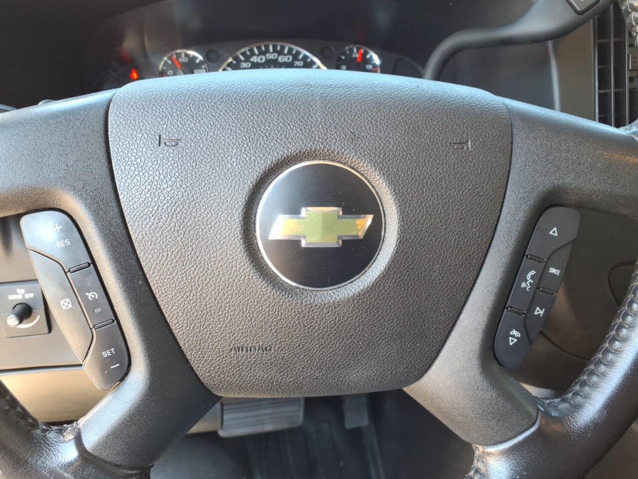 Used 2022 Chevrolet Express 2500 Extended w/ Driver Convenience Package RWD image 25