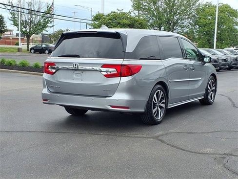 Used 2019 Honda Odyssey Elite image 6