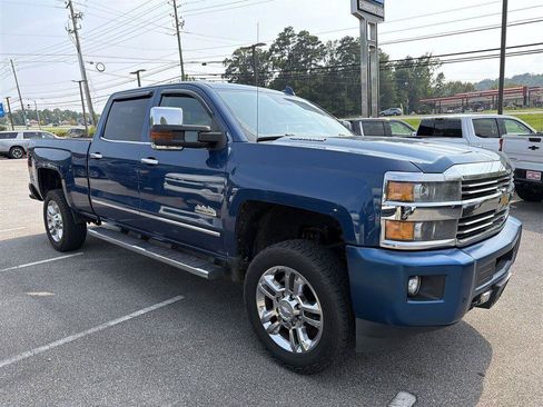 Used 2015 Chevrolet Silverado 2500 High Country w/ Duramax Plus Package AWD/4WD image 6