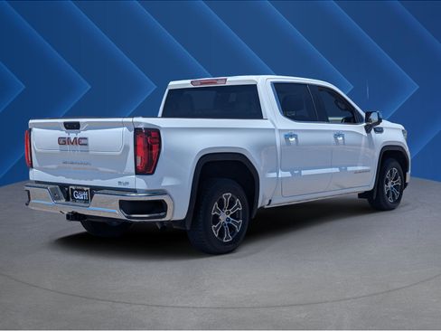 Used 2025 GMC Sierra 1500 SLT RWD image 3