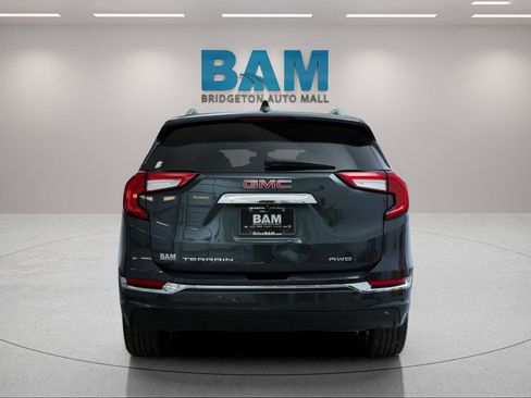 Certified 2022 GMC Terrain Denali AWD/4WD image 5