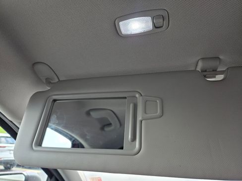 Used 2025 Hyundai Tucson SEL FWD image 19